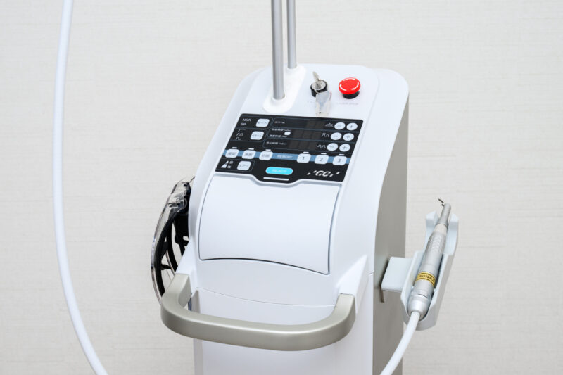 レーザー治療器